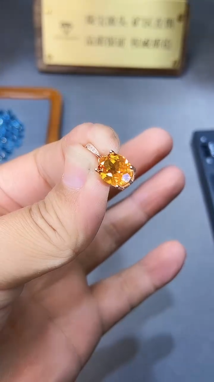 【闪购商品】彩色蓝宝石颈饰银S925镶嵌354