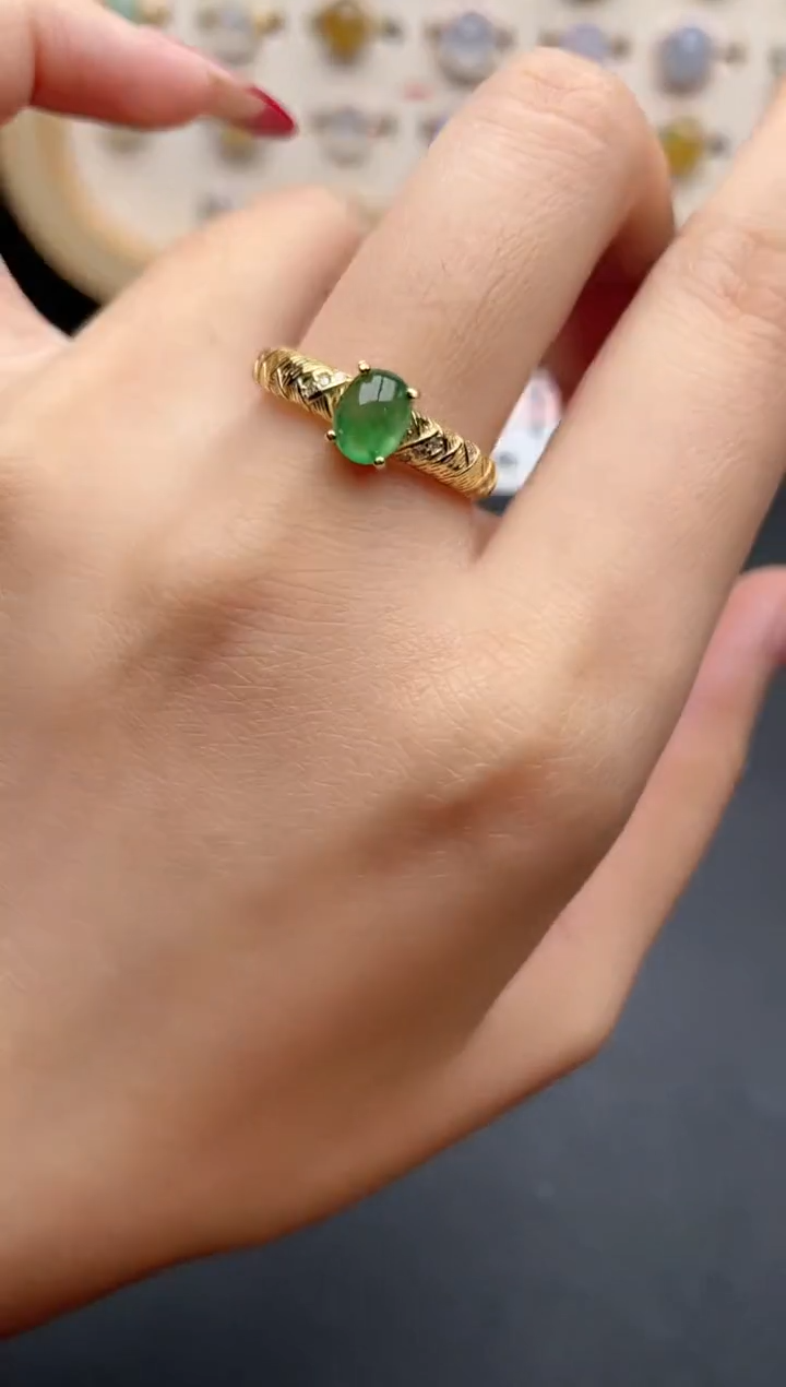 【闪购商品】翡翠戒指银S925镶嵌一物一证一礼盒