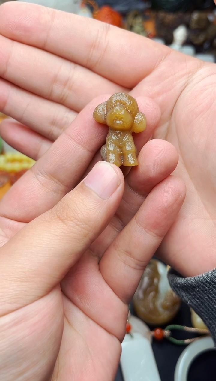 【闪购商品】和田玉颈饰未镶嵌小狗01