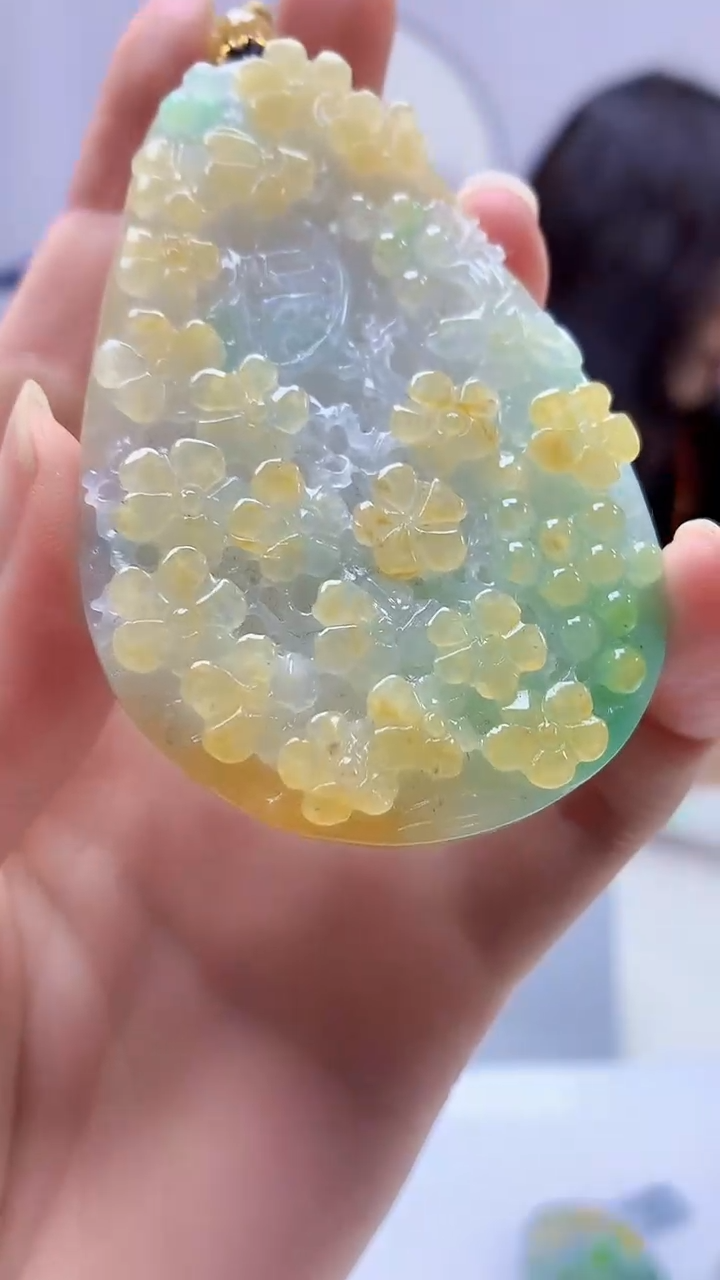 【闪购商品】定制翡翠未镶嵌4829zm-毛货挂件92