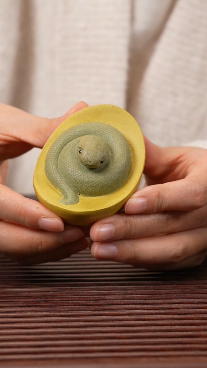 【闪购商品】紫砂茶宠元宝灵蛇