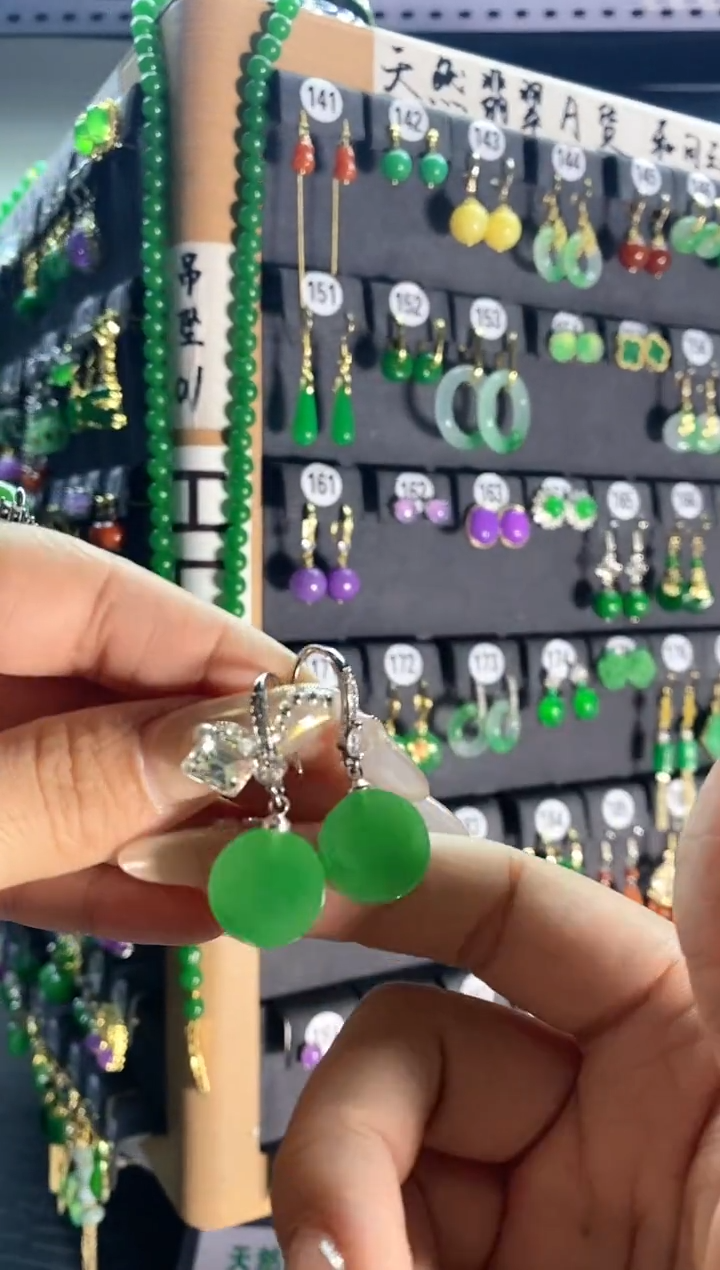 【闪购商品】翡翠耳饰银S925镶嵌385.....