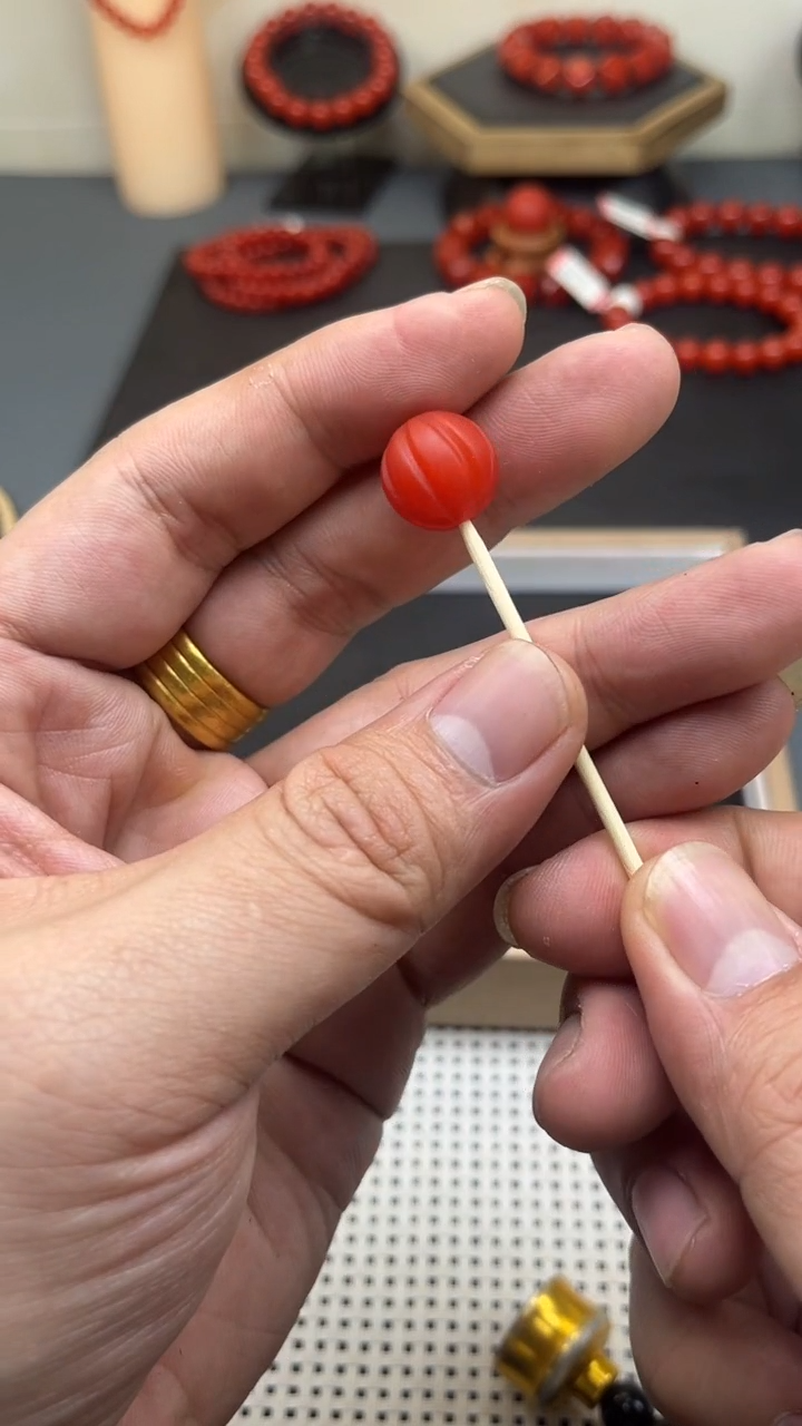 南红玛瑙未镶嵌2323.哑光南瓜珠卡14