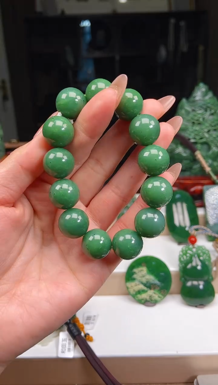 【闪购商品】和田玉挂件未镶嵌1