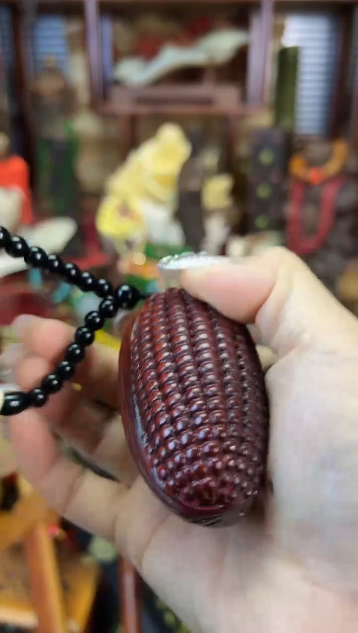 檀香紫檀（小叶紫檀）手把件