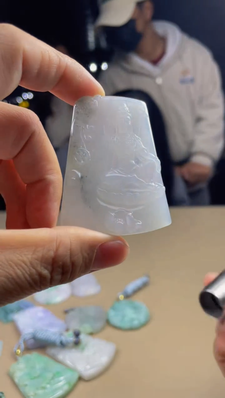 【闪购商品】定制翡翠未镶嵌     3040