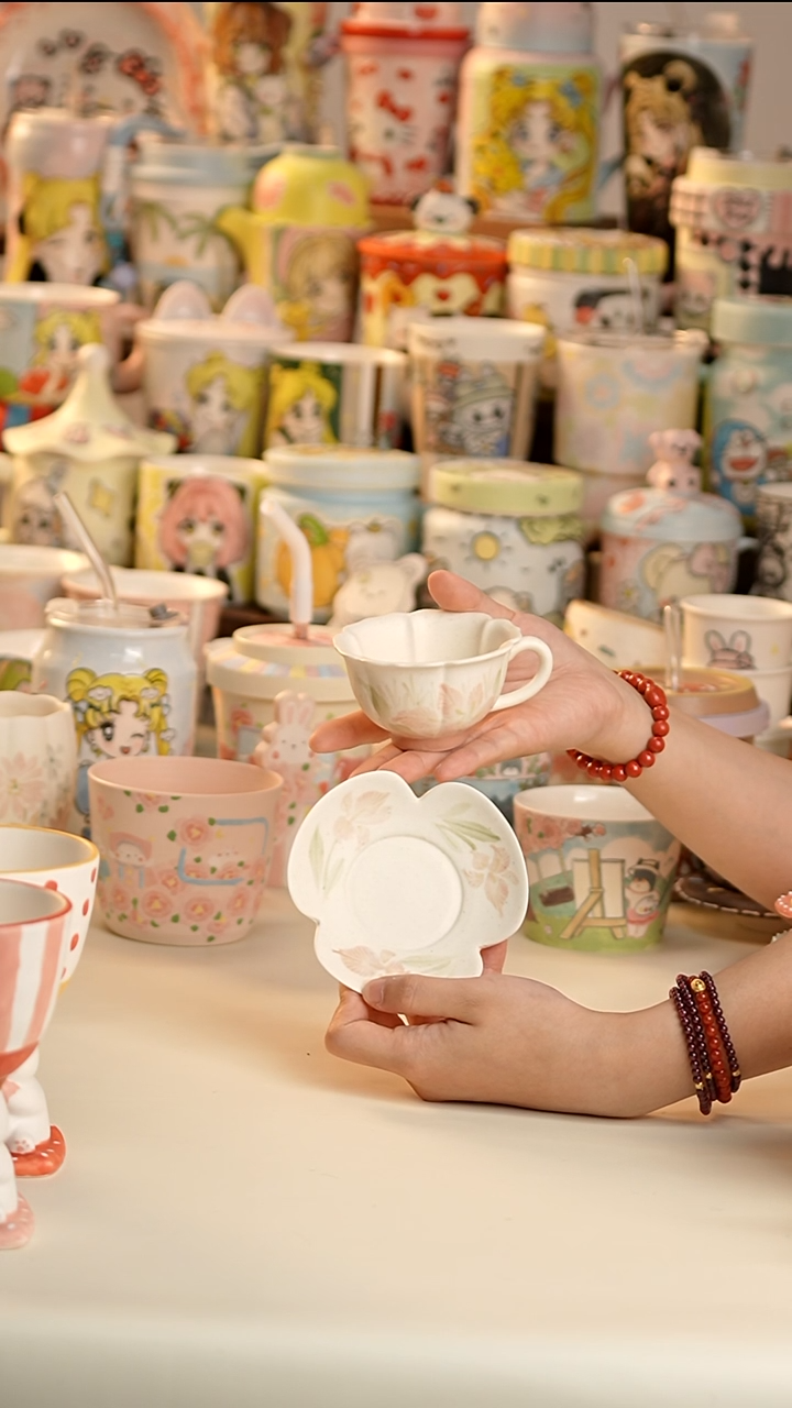 其他景德镇釉下彩手绘设计师款陶瓷