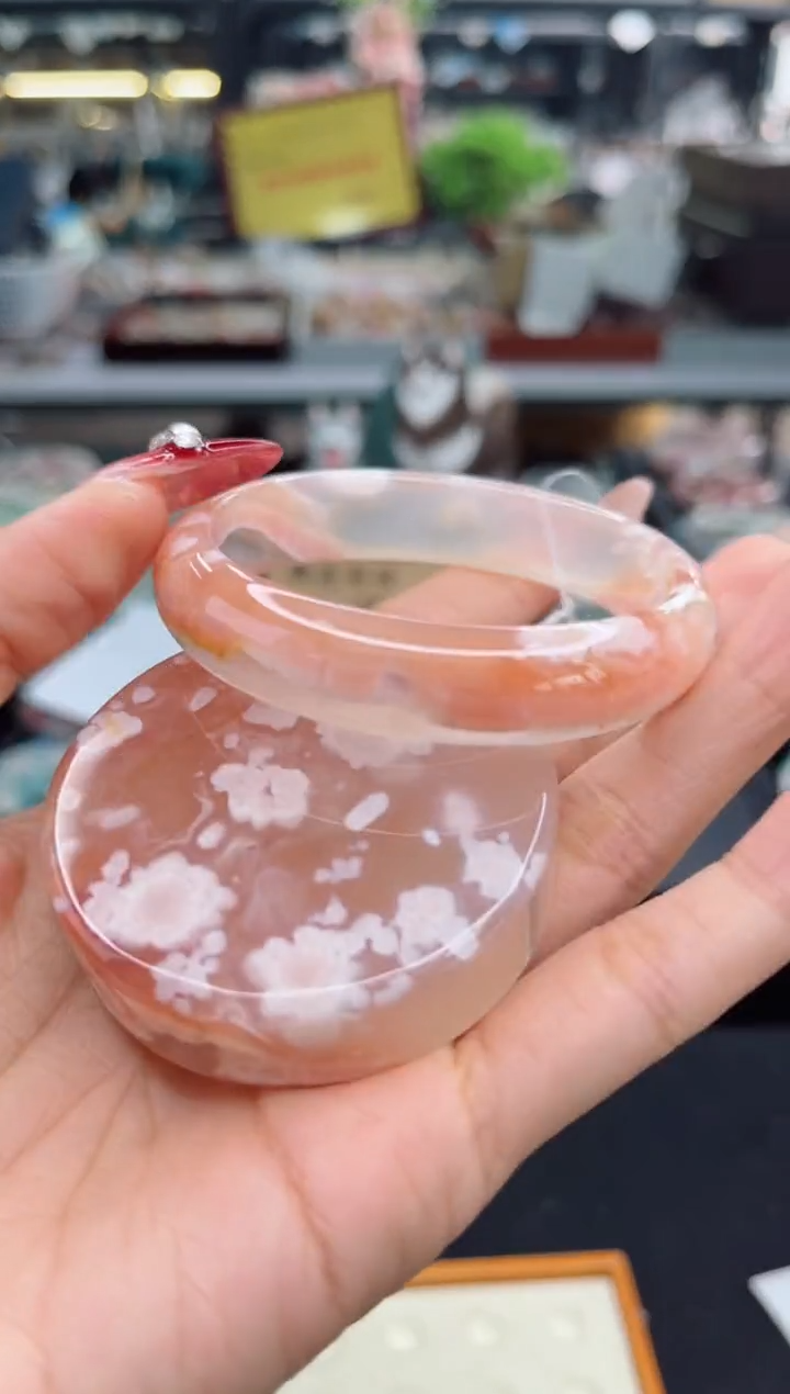 【闪购商品】石英质玉手镯未镶嵌57圈口（赠品镯心）S9206