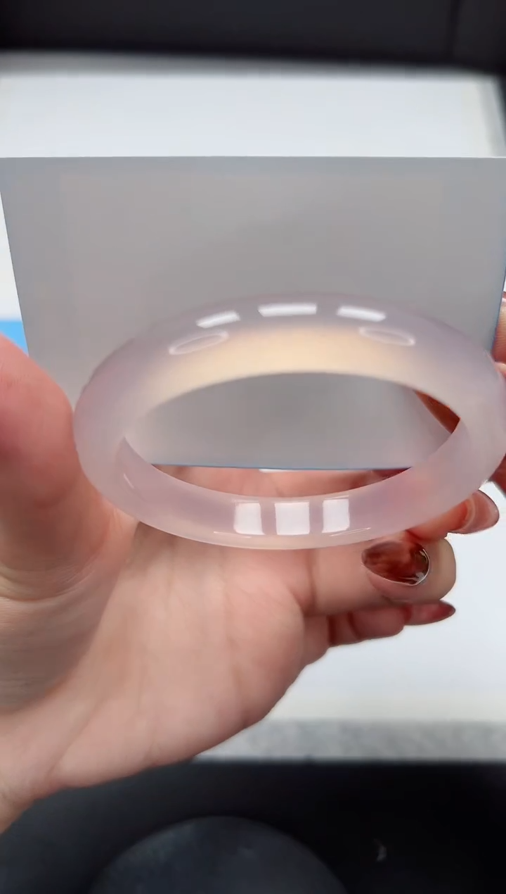 【闪购商品】石英质玉手镯未镶嵌364/荔枝56.8