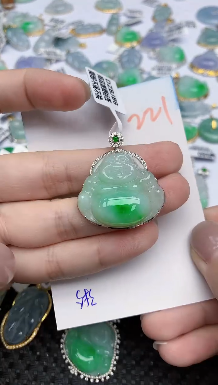 【闪购商品】翡翠颈饰18K金镶嵌天然翡翠A货