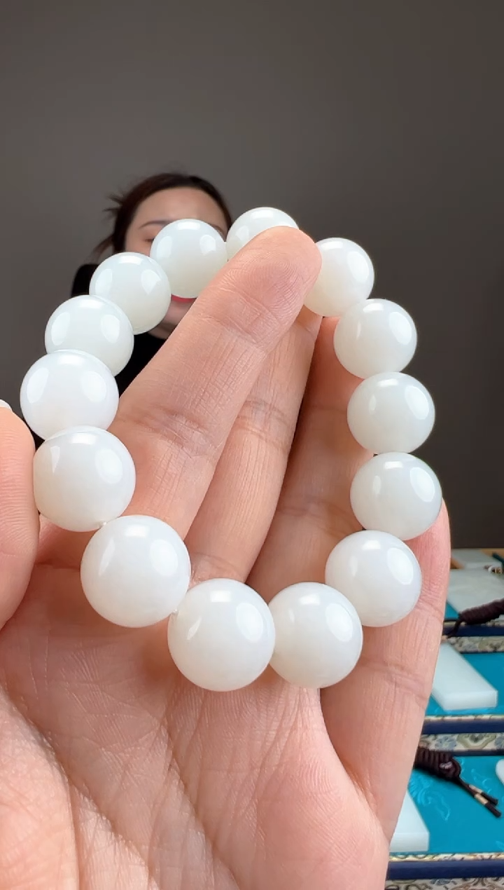 【闪购商品】和田玉颈饰未镶嵌1