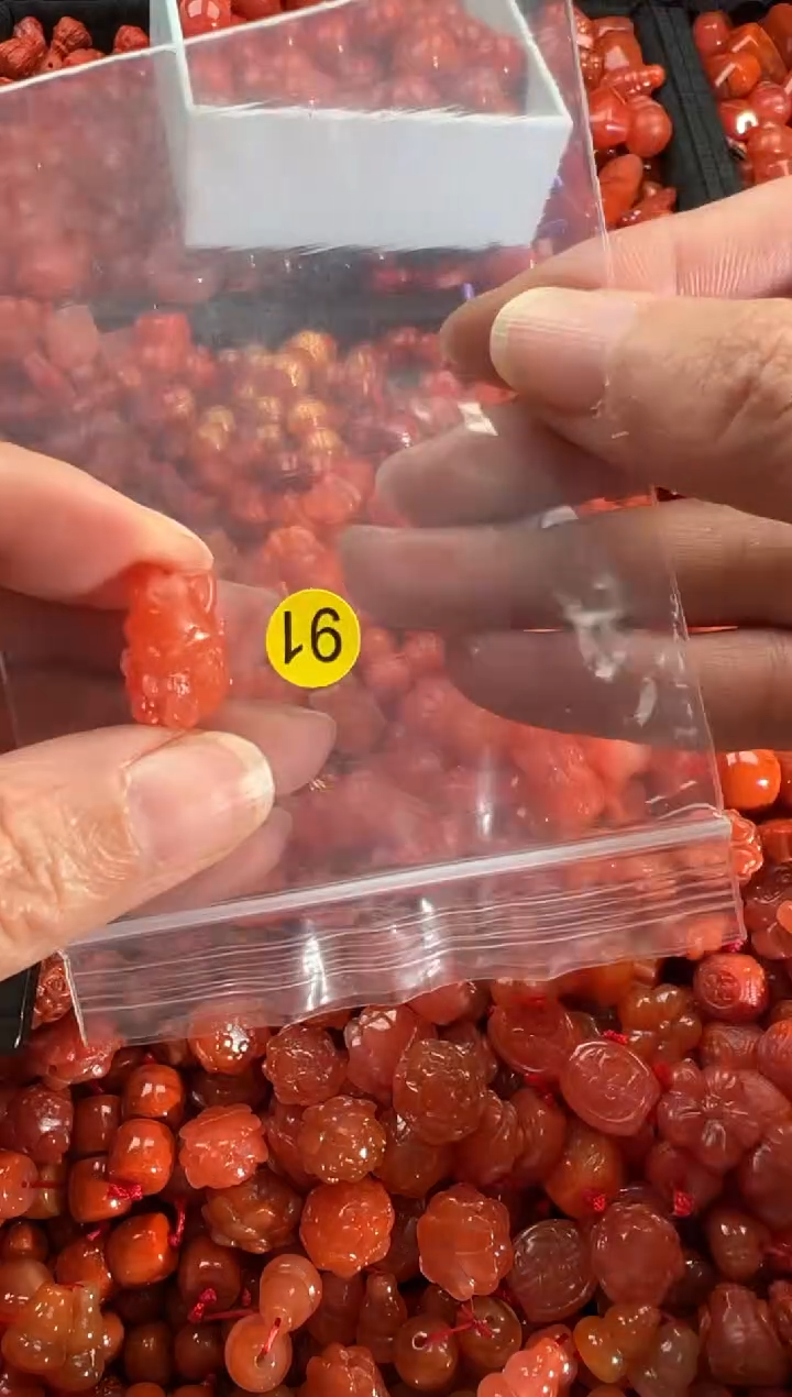 【闪购商品】南红玛瑙颈饰未镶嵌1