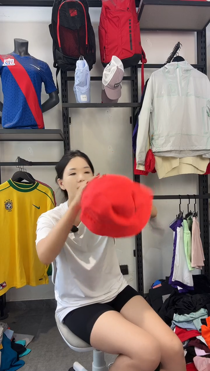 672 ·编码 瑕疵款以直播间过款为准 尺码·58