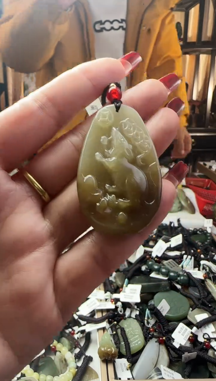 颈饰未镶嵌和田玉4856344