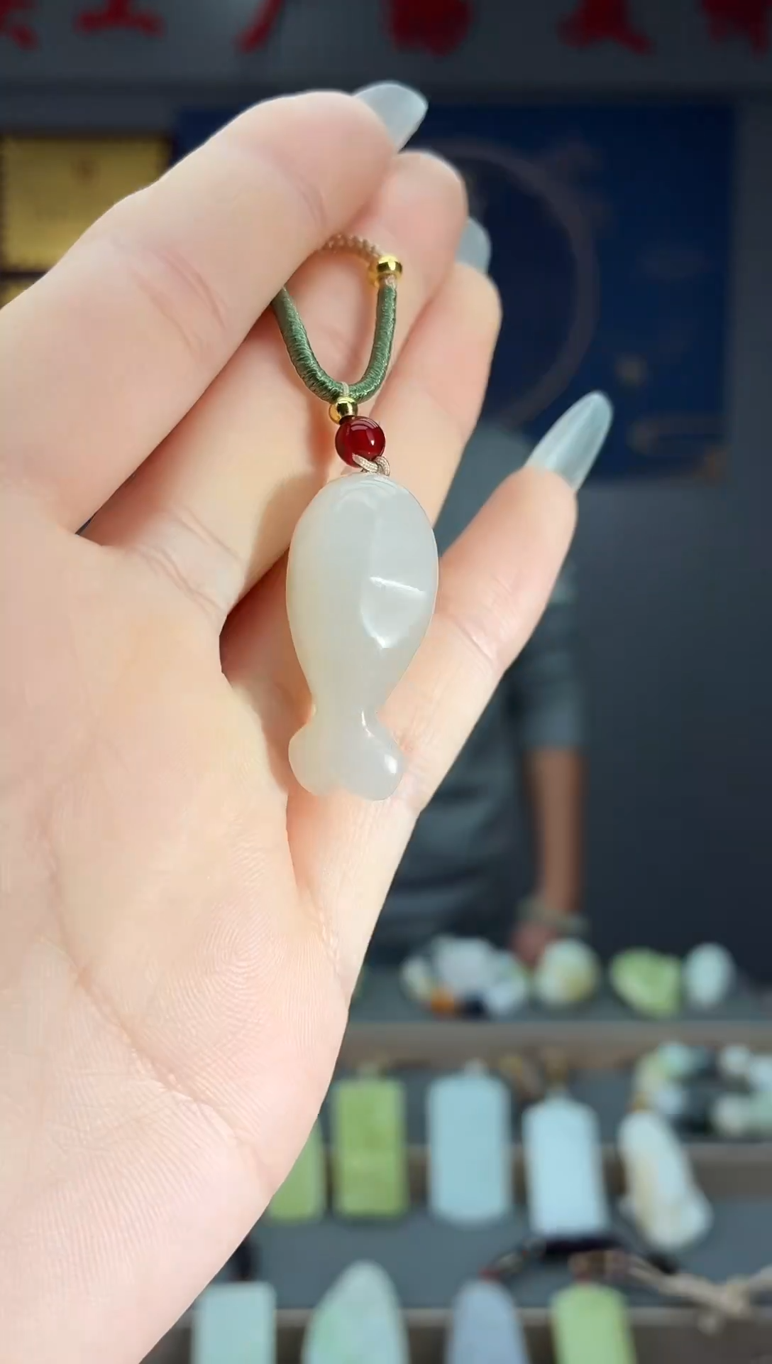 颈饰未镶嵌和田玉1