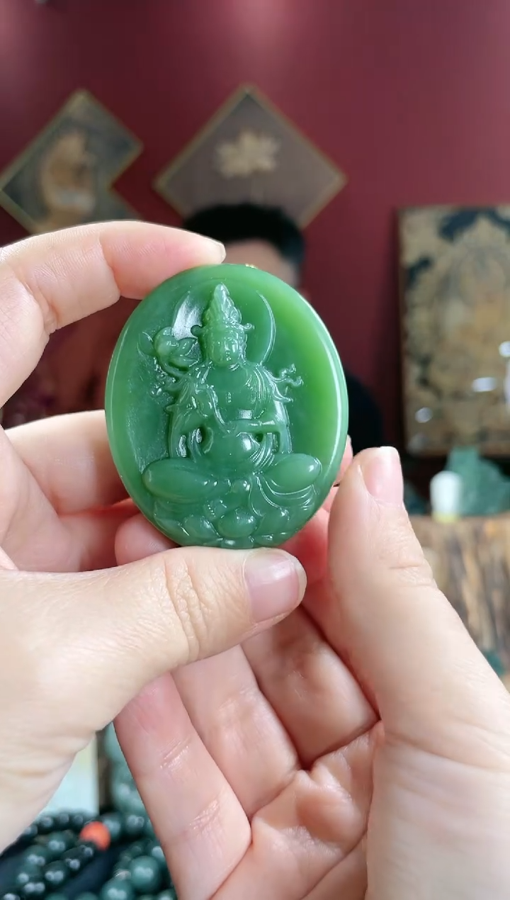 【闪购商品】和田玉颈饰未镶嵌碧玉粉绿观音