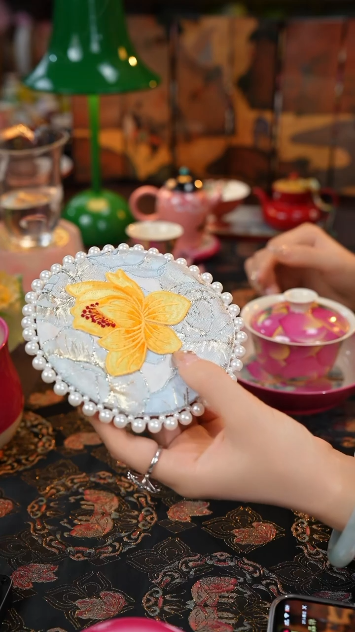 【闪购商品】景德镇大乔推荐好物珍珠刺绣立体茶杯垫