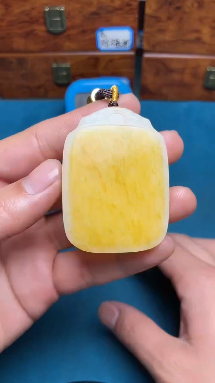 【闪购商品】和田玉把件未镶嵌和田玉