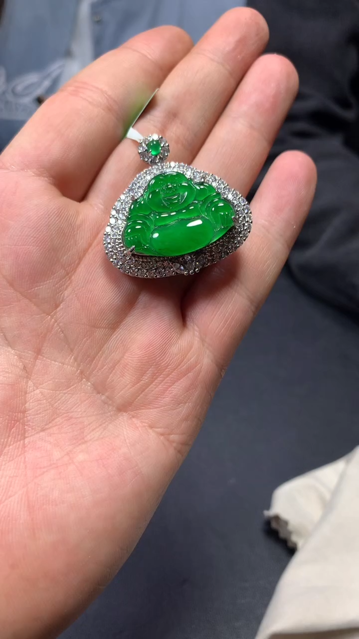 【闪购商品】翡翠吊坠(赠链)未镶嵌0698921646/多样性发一