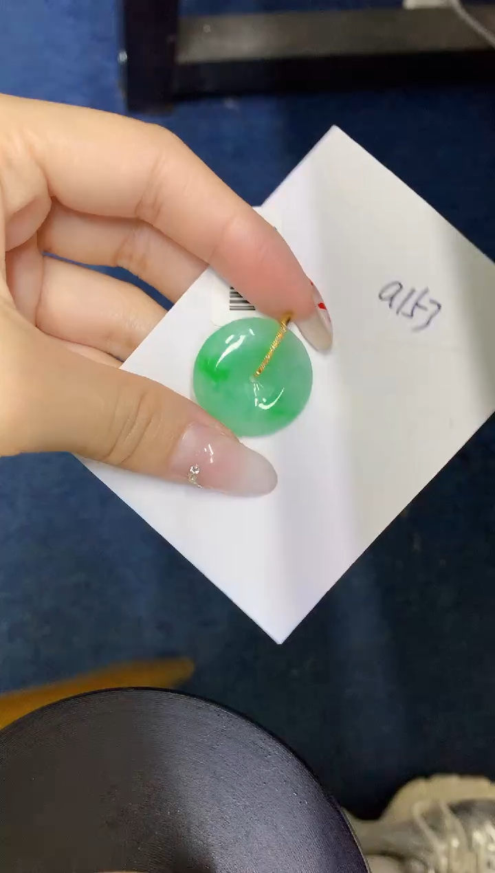 【闪购商品】翡翠颈饰18K金镶嵌000000000000