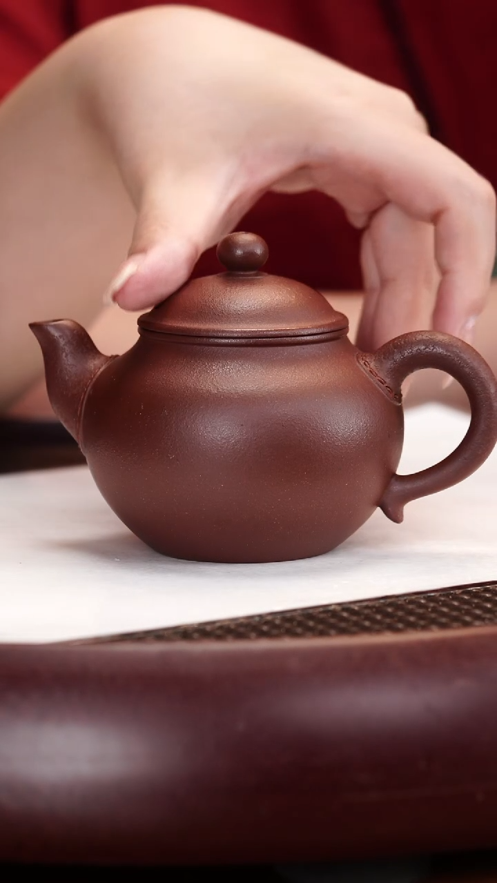 茶壶紫砂41YXM皮革·柿圆 革紫泥150cc