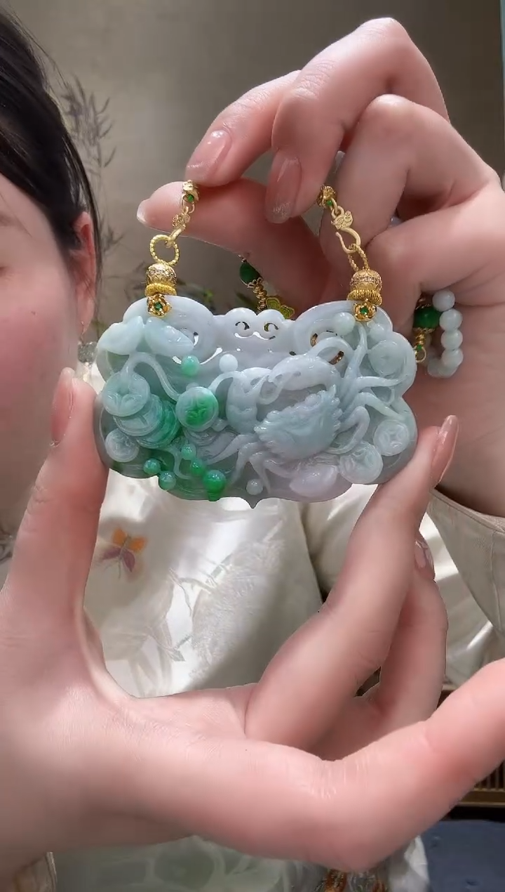 【闪购商品】翡翠颈饰未镶嵌吊坠