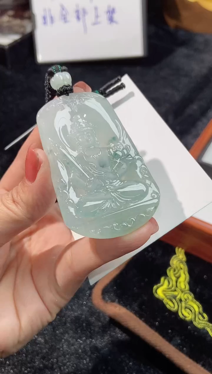 【闪购商品】翡翠颈饰未镶嵌缅甸天然翡翠