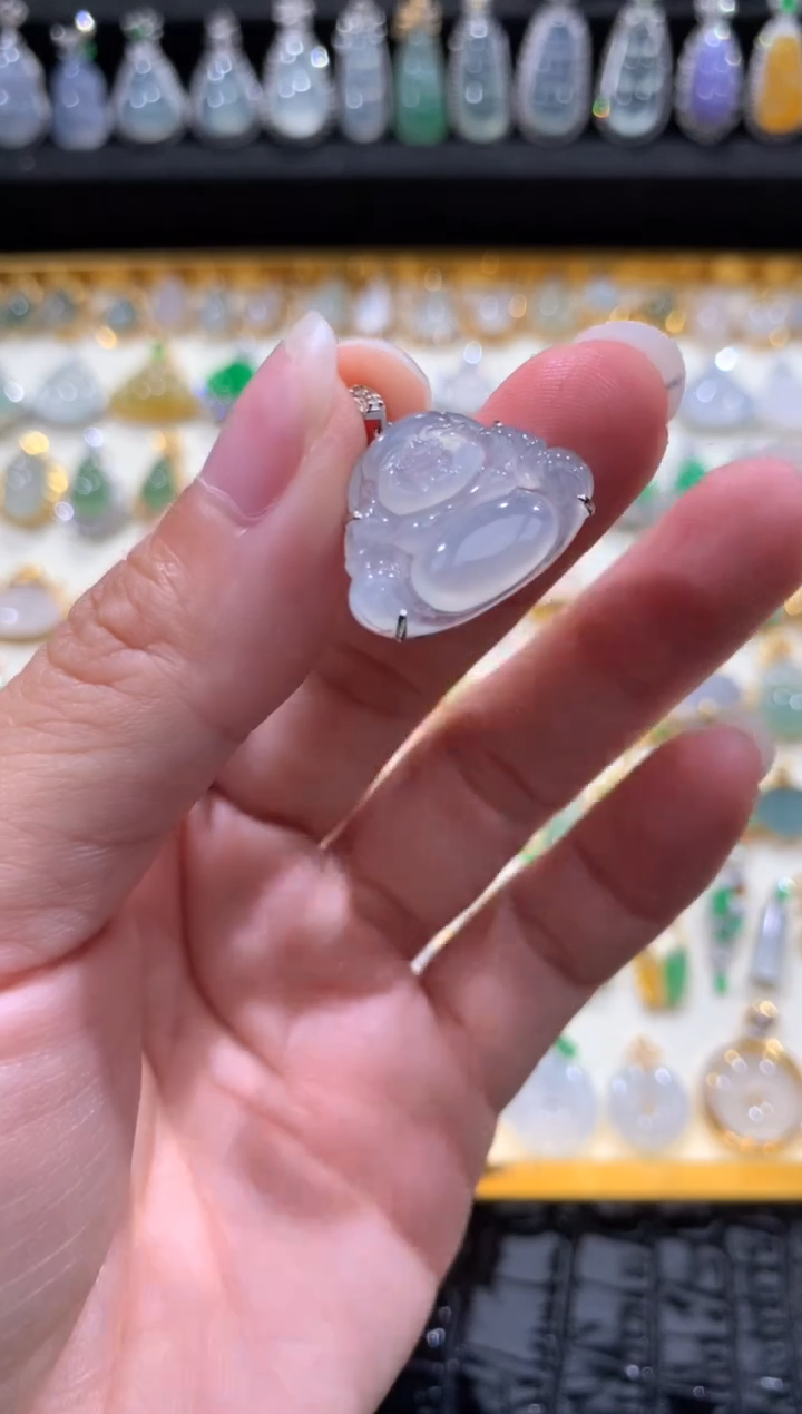 颈饰18K金镶嵌翡翠翡翠