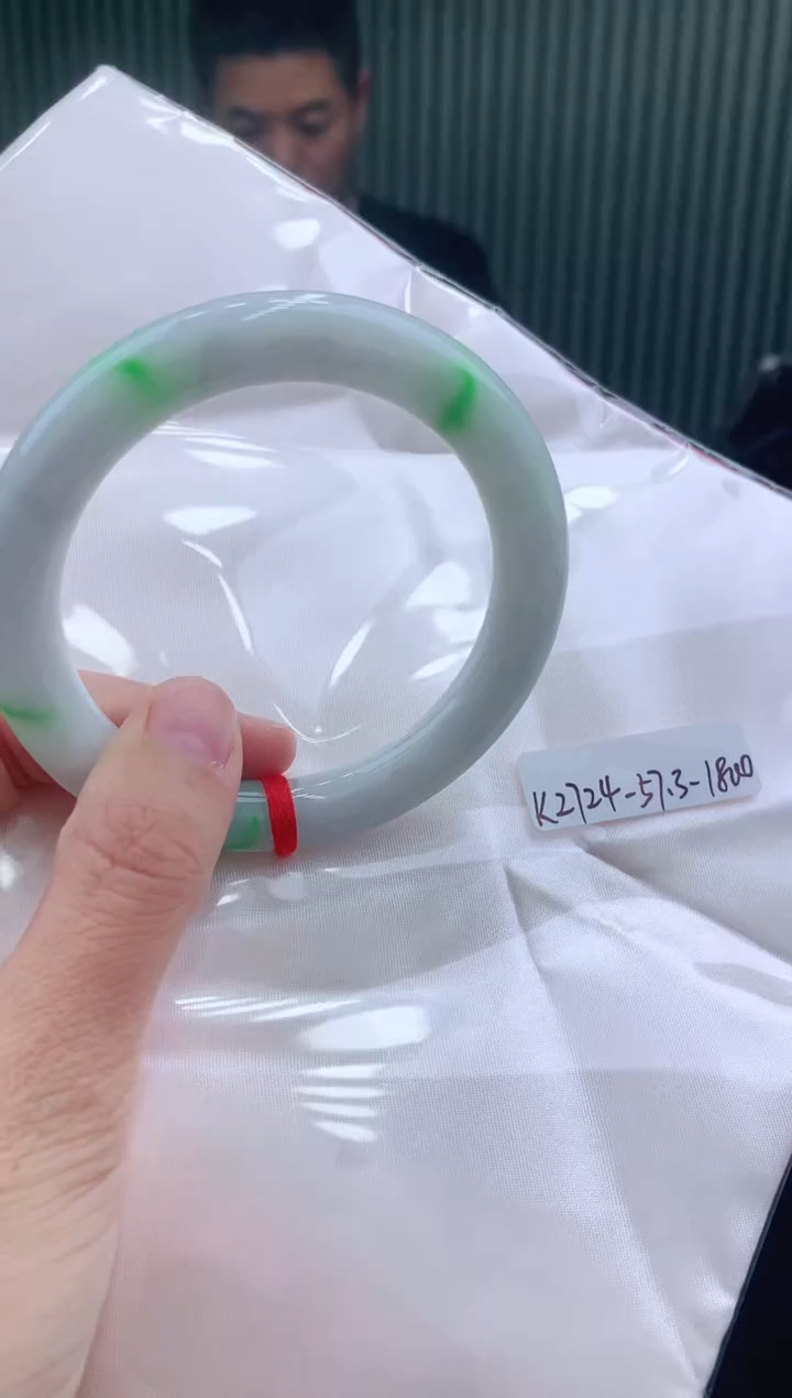 未镶嵌手镯翡翠小*人111