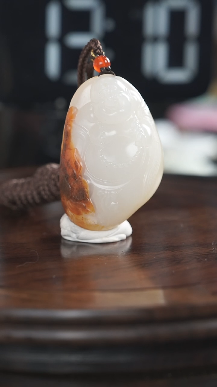 颈饰未镶嵌和田玉无**举和田玉弥勒