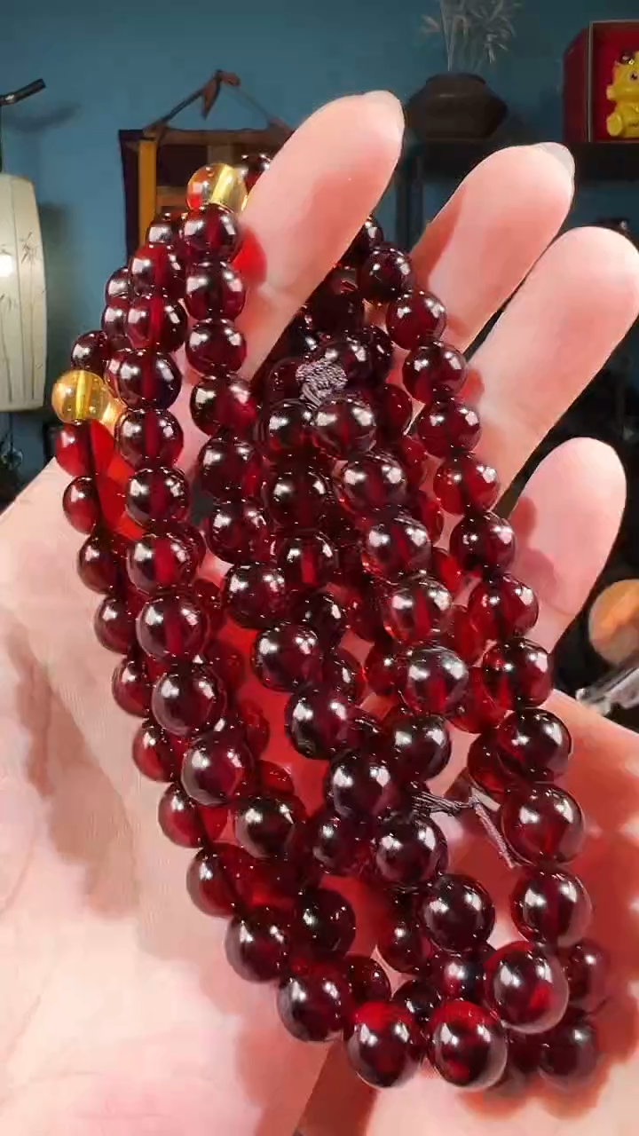 【闪购商品】琥珀颈饰未镶嵌抚顺血