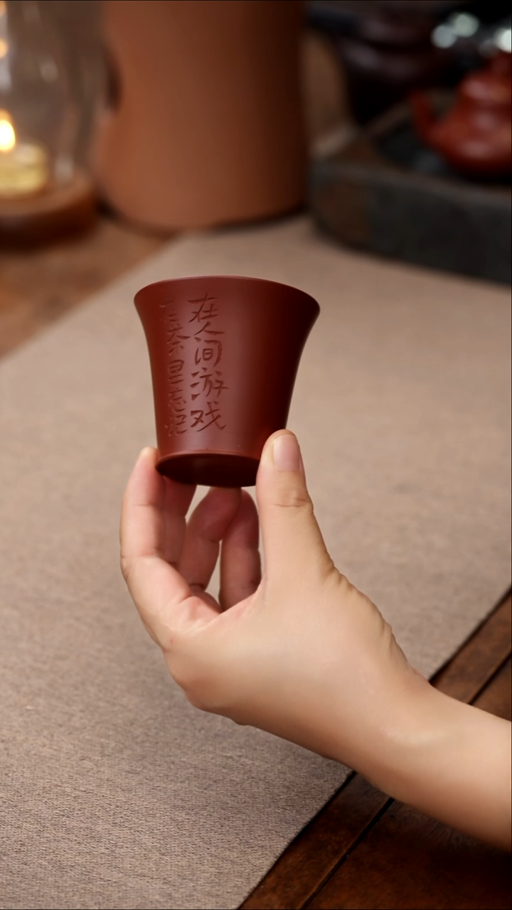 茶壶紫砂朱泥刻绘游戏人间