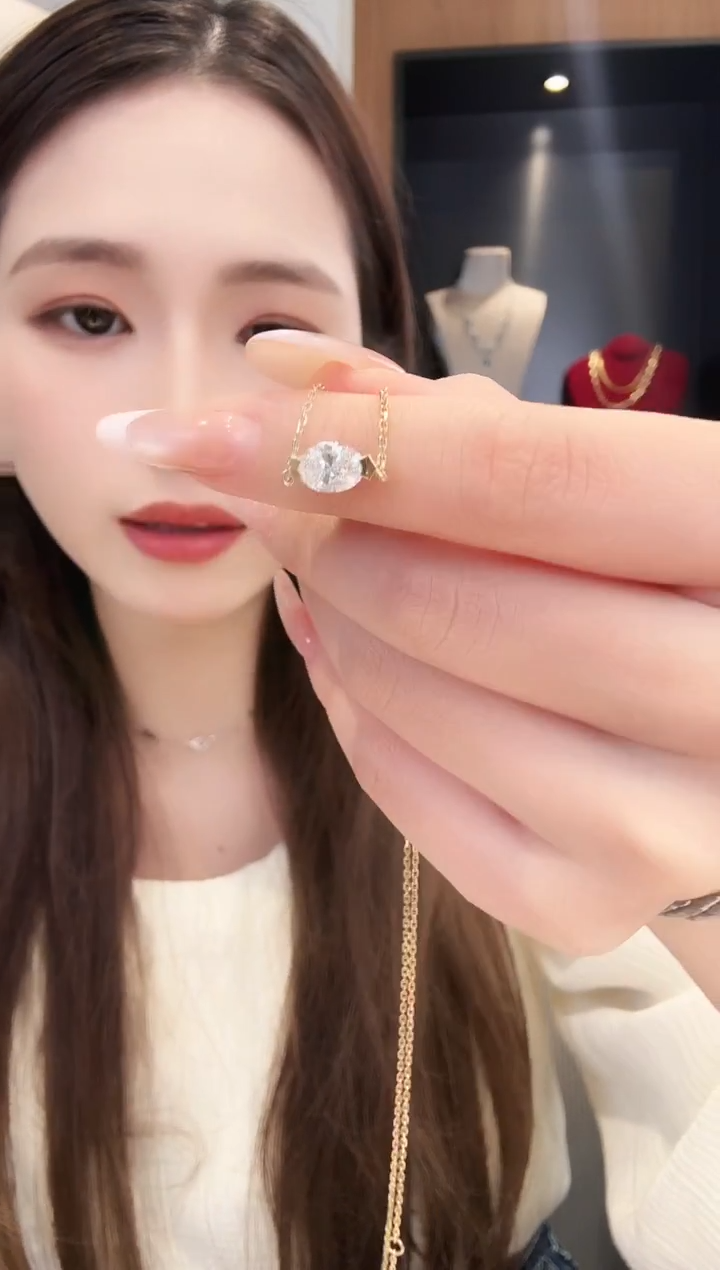 18K金镶嵌颈饰实验室培育钻石培育站项链