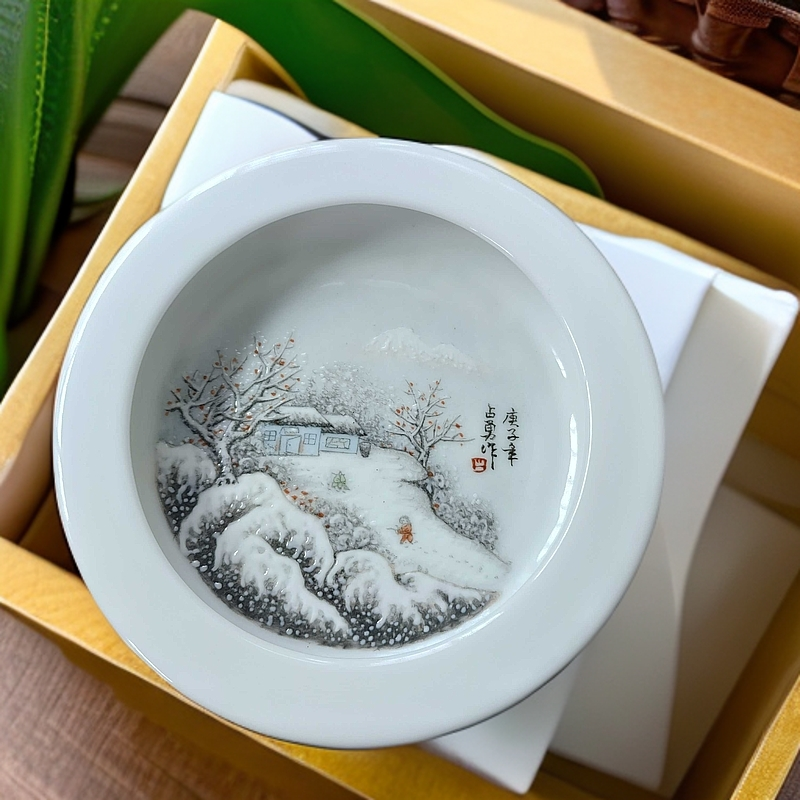 景德镇纯手工制作手绘雪景高档烟灰缸福利价