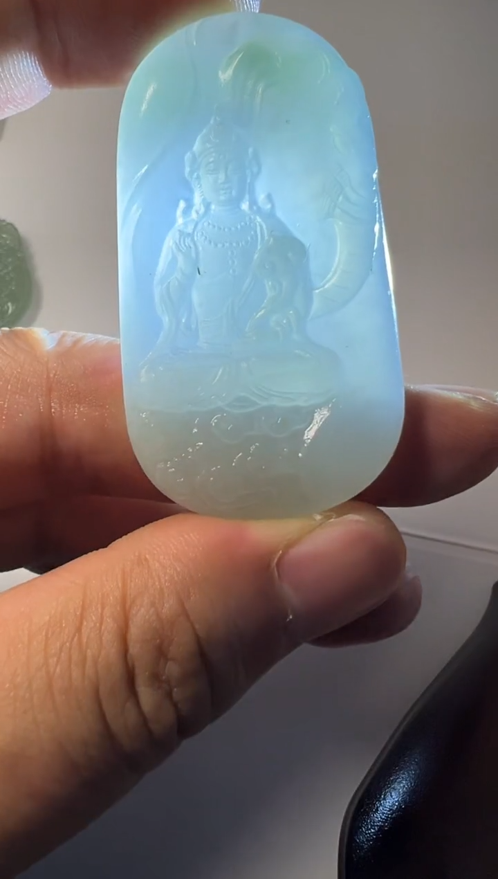 未镶嵌定制翡翠普贤