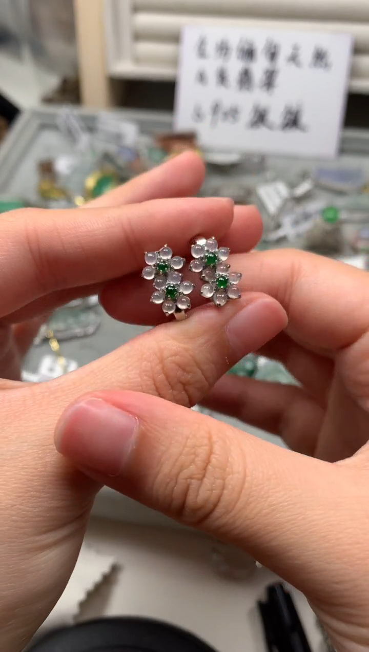 银S925镶嵌戒指翡翠耳饰1