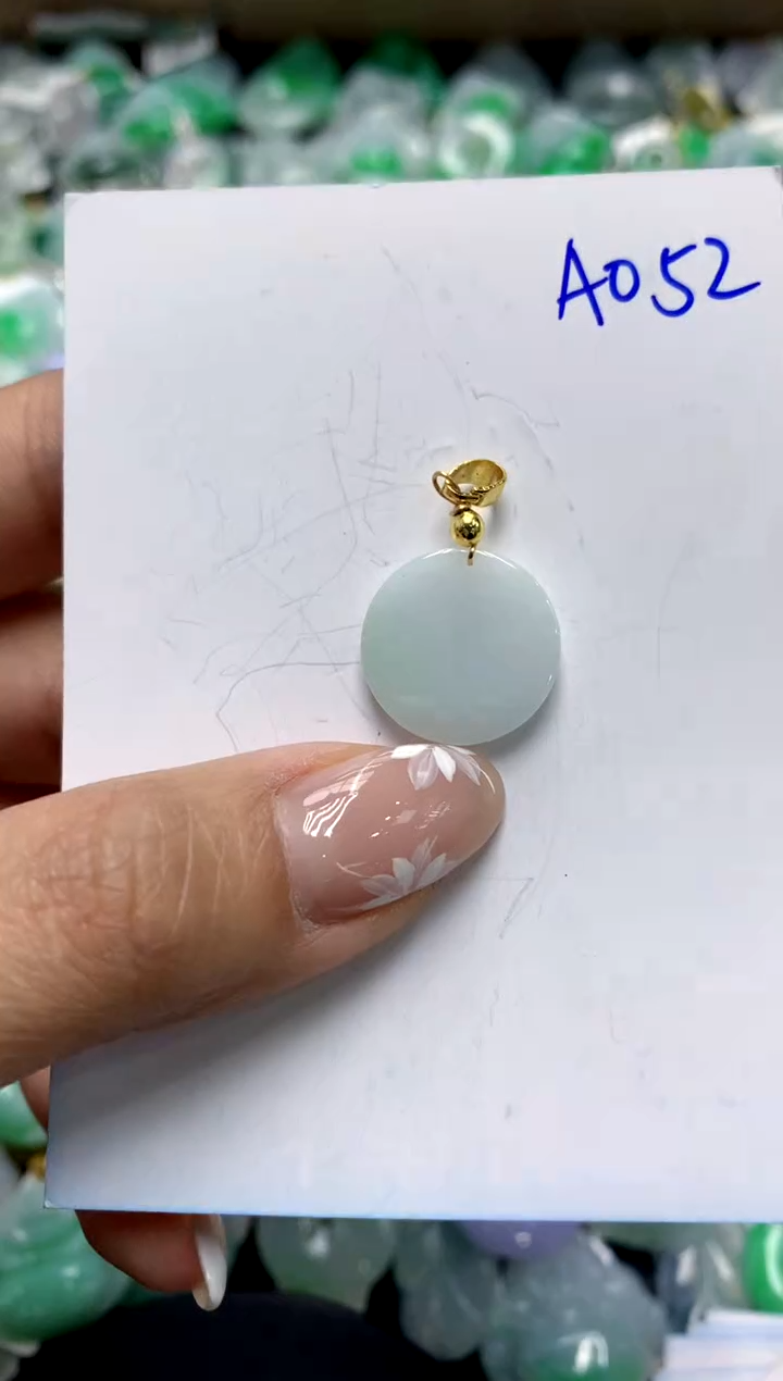 【闪购商品】翡翠颈饰合金111111111111111111