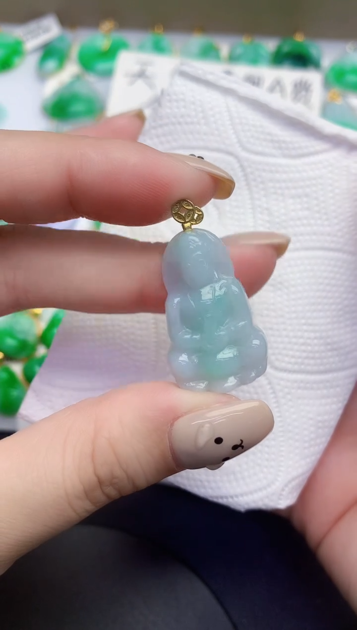 颈饰未镶嵌翡翠缅甸天然翡翠A货