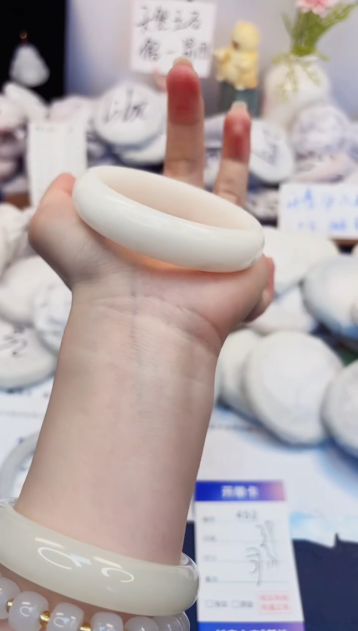 【闪购商品】石英质玉手镯未镶嵌452-财气镯-圈口57