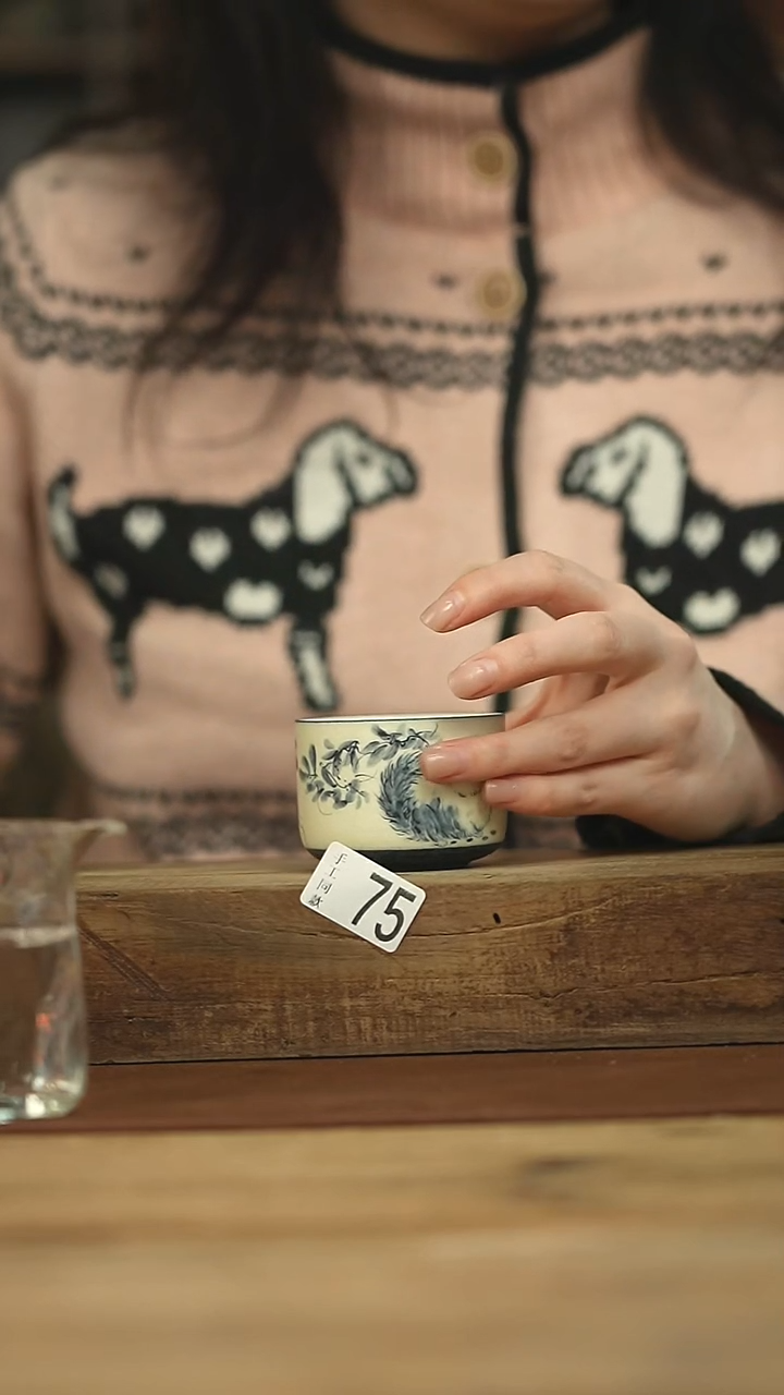 开播福利！！不顾一切落单！！青花可爱猫直筒杯