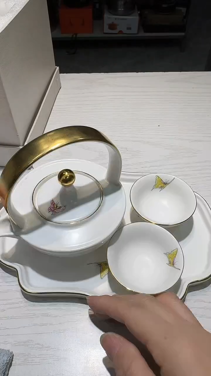 瓷片生活的本意就是开心@@1