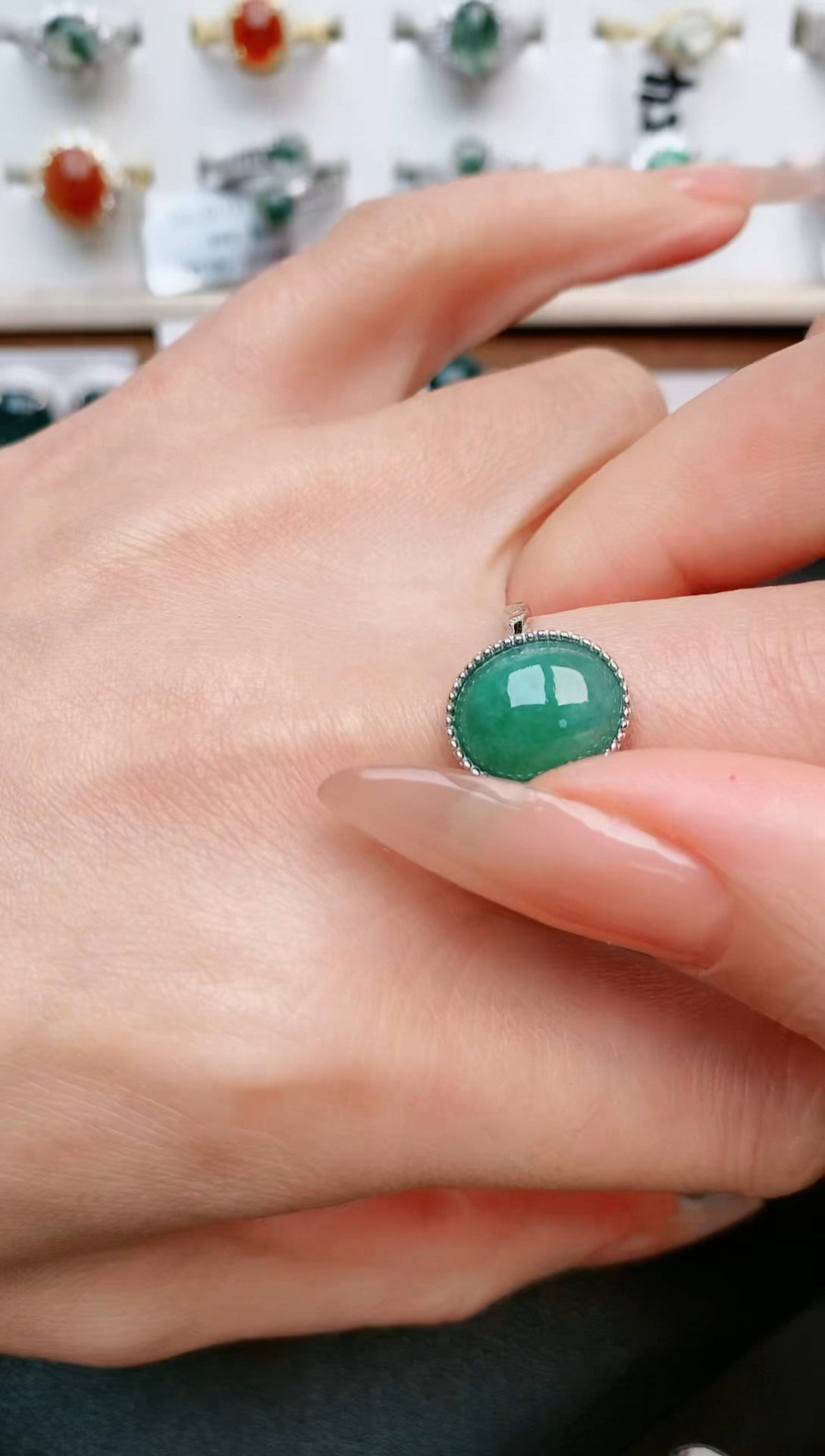 【闪购商品】翡翠戒指银S925镶嵌....