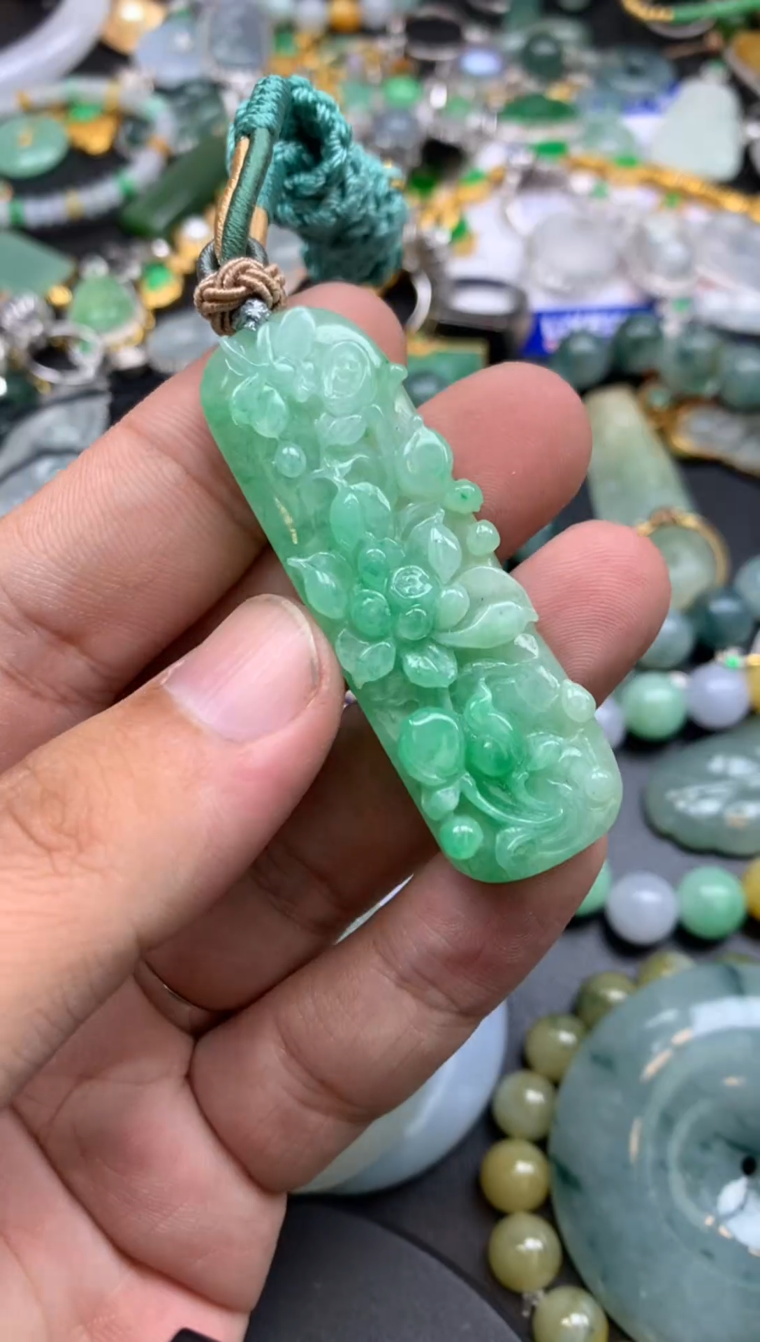 颈饰未镶嵌翡翠秋**?修罗商品不退不换