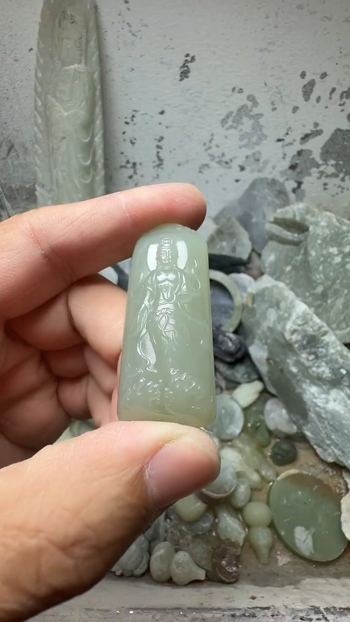 吊坠(不含链)未镶嵌和田玉观音牌子