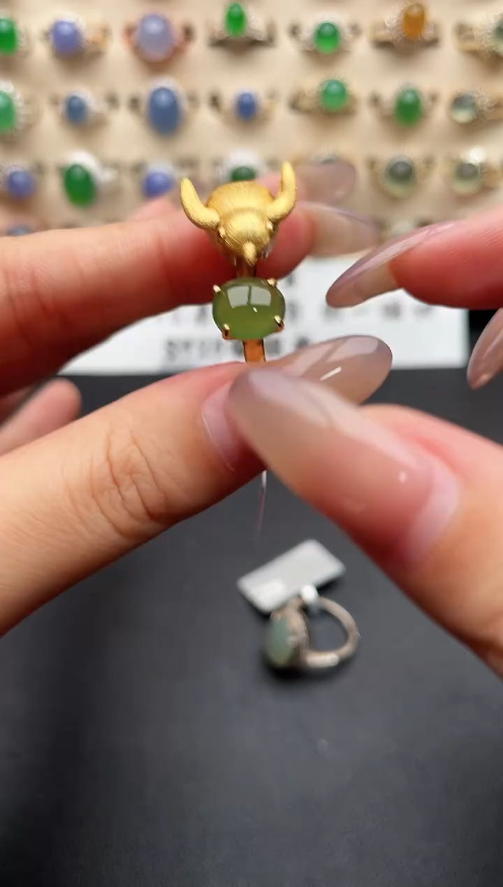 银S925镶嵌戒指翡翠?****熙一物一证一礼盒