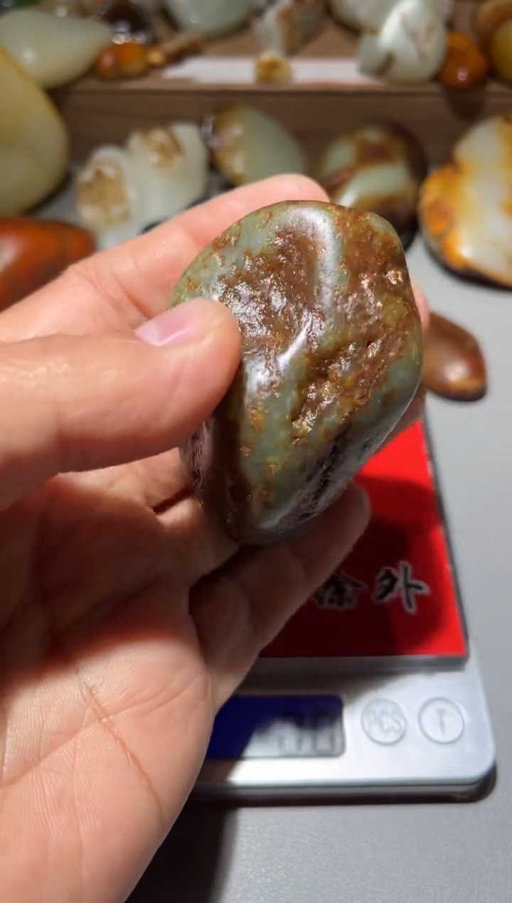 未镶嵌和田玉（糖玉）挂件 和田玉