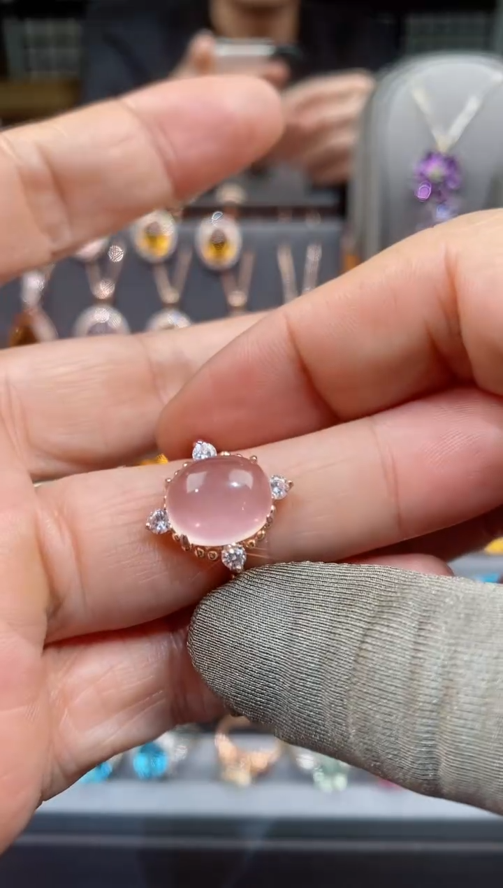 【闪购商品】芙蓉石戒子银S925镶嵌芙蓉石戒子