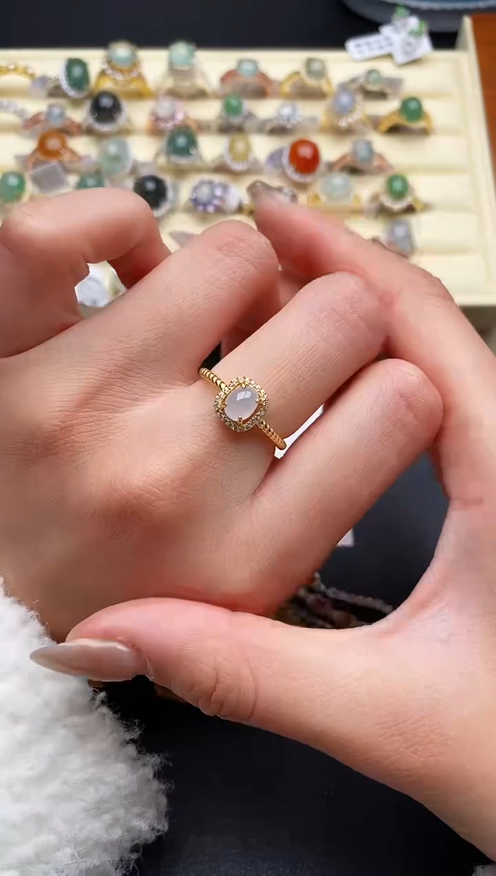 【闪购商品】翡翠戒指银S925镶嵌8888888+5