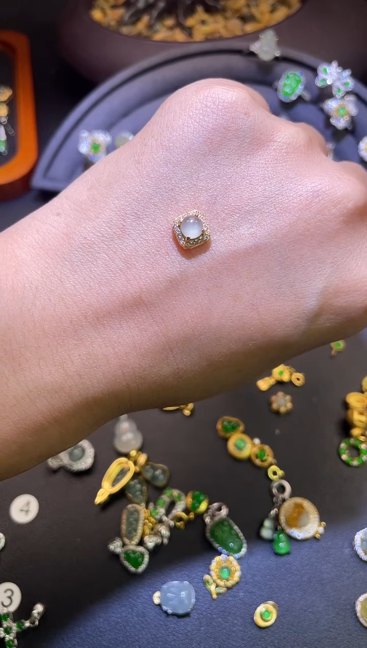 吊坠(不含链)银S925镶嵌翡翠1