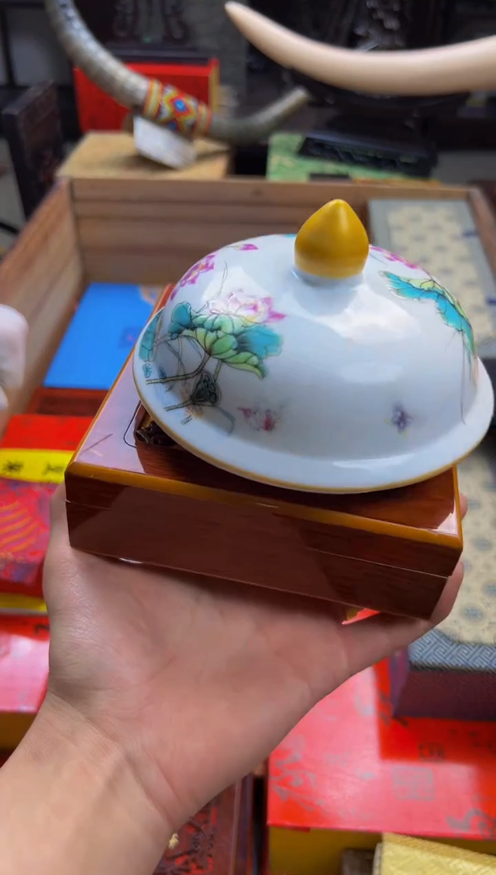 【闪购商品】瓷片———————————一对小呀